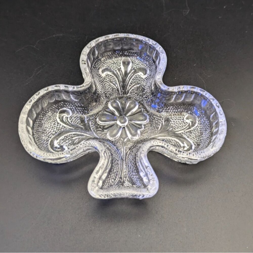 Vintage Card Suit Clubs Glass Nut Dish Ashtray With Floral Design